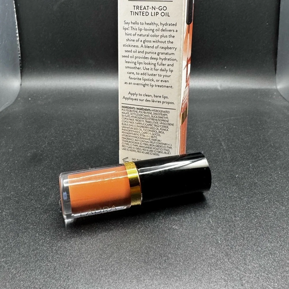 NWT Laura Geller Treat-N-Go Tinted Lip Oil - Cruch Time- minor box damage